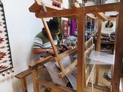 artisan fabrique  tapis
